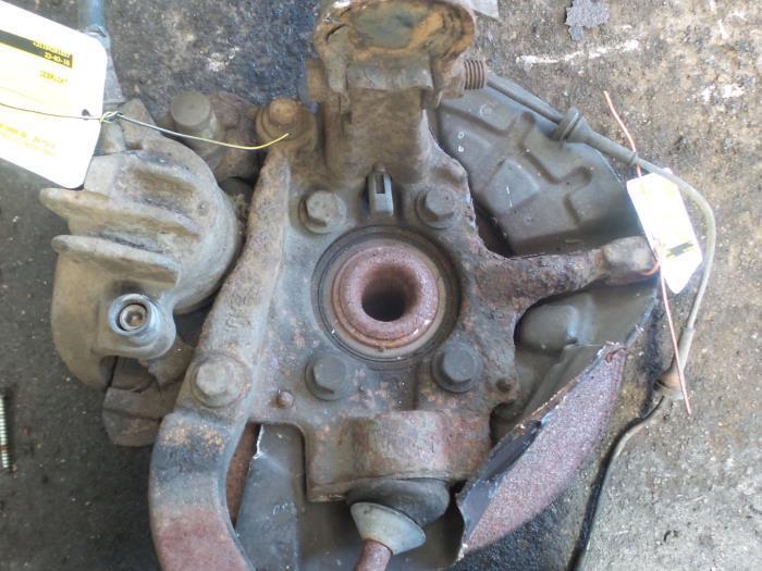 Fusee rechts-voor van een Volvo S80, Auto-onderdelen, Ophanging en Onderstel, Volvo, Gebruikt, 3 maanden garantie, Ophalen of Verzenden