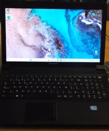 Lenovo B590 beschikbaar voor biedingen