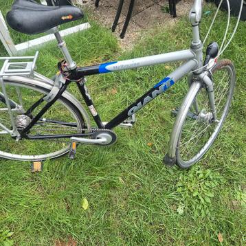 Melbourne herenfiets beschikbaar voor biedingen