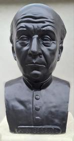 Sculptuur R.Tubacq "Guido Gezelle", Antiek en Kunst, Kunst | Beelden en Houtsnijwerken, Ophalen