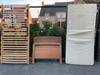 Eenpersoonsbed met matras en lattenbodem, Huis en Inrichting, Slaapkamer | Stapelbedden en Hoogslapers, Ophalen of Verzenden, Zo goed als nieuw