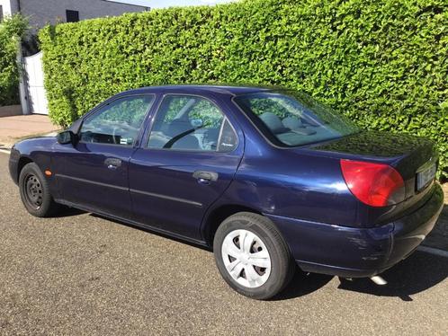 Ford Mondeo (Automatic) met weinig km…bijna Oiltimer, Auto's, Ford, Particulier, Mondeo, Benzine, Automaat, Ophalen