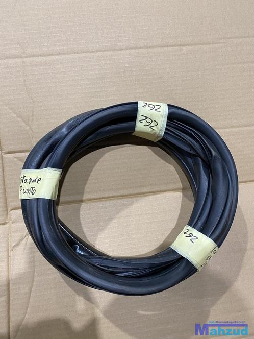 FIAT GRANDE EVO PUNTO Links voor deur rubber 2005-2012, Auto-onderdelen, Overige Auto-onderdelen, Fiat, Gebruikt