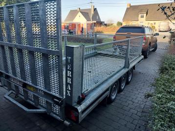 Plateau Remorque/ machine lader beschikbaar voor biedingen