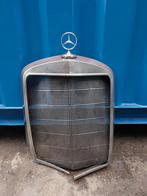 Grillrooster Mercedes Benz Ponton W120, Ophalen of Verzenden, Gebruikt, Voor, Mercedes-Benz