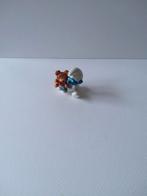 Bébé Schtroumpf avec ourson, Collections, Schtroumpfs, Enlèvement ou Envoi, Utilisé, Bébé Schtroumpf