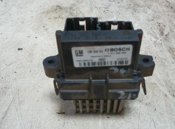 KACHELWEERSTAND Opel Astra J (PC6 / PD6 / PE6 / PF6) beschikbaar voor biedingen