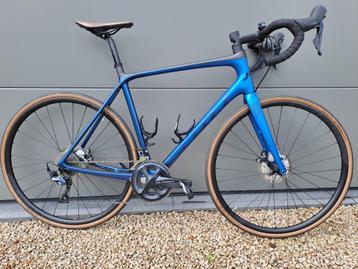 Scott Addict 10 disc - maat 54 - carbon - Ultegra 11 speed beschikbaar voor biedingen