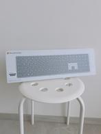 Microsoft Surface Keyboard, Computers en Software, Toetsenborden, Ophalen, Qwerty, Zo goed als nieuw, Draadloos