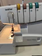 Overlock 3/4draad Brother, Hobby en Vrije tijd, Naaimachines en Toebehoren, Ophalen, Zo goed als nieuw, Brother
