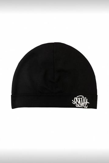 Syna Skullcap Zwart beschikbaar voor biedingen
