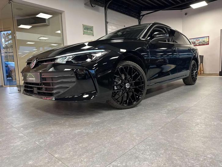 Volkswagen Passat Variant 1.5 TSI OPF DSG * NEW MODEL !, Auto's, Volkswagen, Te koop, Passat, ABS, Achteruitrijcamera, Adaptive Cruise Control