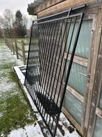 Hondenren stijlpanelen zwart gelakt, 4 stuks 2mx2m, Dieren en Toebehoren, Hondenhokken, Ophalen, Zo goed als nieuw