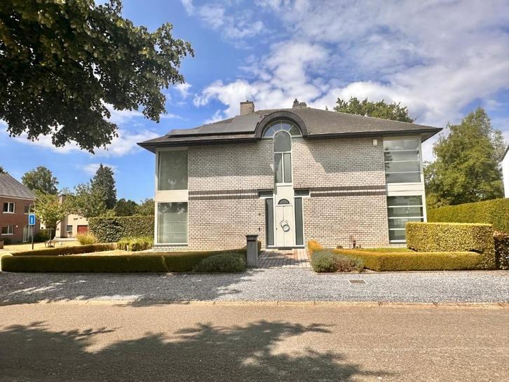 Woning met mogelijkheid uitb. praktijkruimte of kangoeroewo., Immo, Huizen en Appartementen te koop, Provincie Limburg, 500 tot 1000 m²