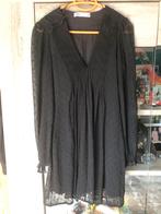 Zwart kleedje met voile maat XS, Vêtements | Femmes, Robes, Comme neuf, Zara, Noir, Taille 34 (XS) ou plus petite