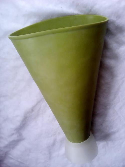Oprol vaas groen design J. Bakermans, Huis en Inrichting, Woonaccessoires | Vazen, Wit, Ophalen