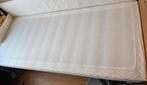 Lit sommier 1 personne 90x200 avec matelas, Maison & Meubles, Chambre à coucher | Lits, Enlèvement, Comme neuf, Une personne
