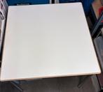Tafel vierkant wit blad / metalen poten 80bx80lx72h, Ophalen, Zo goed als nieuw, Vierkant