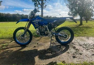 Yamaha 250 YZ/YZe  disponible aux enchères