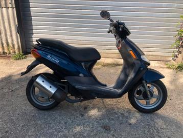 Scooter Derbi Atlantis 50cc 45km/h avec papiers 