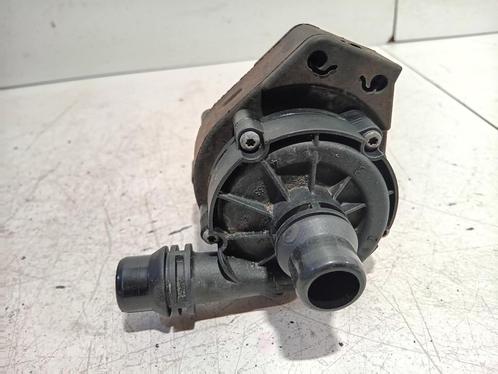 WATERPOMP BMW 3 serie (F30) (863324002|863823902), Auto-onderdelen, Airco en Verwarming, BMW, Gebruikt