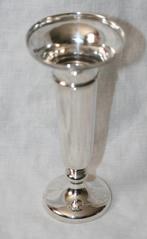 Vaas massief zilver 12.5 cm, Antiek en Kunst, Antiek | Zilver en Goud, Ophalen of Verzenden, Zilver