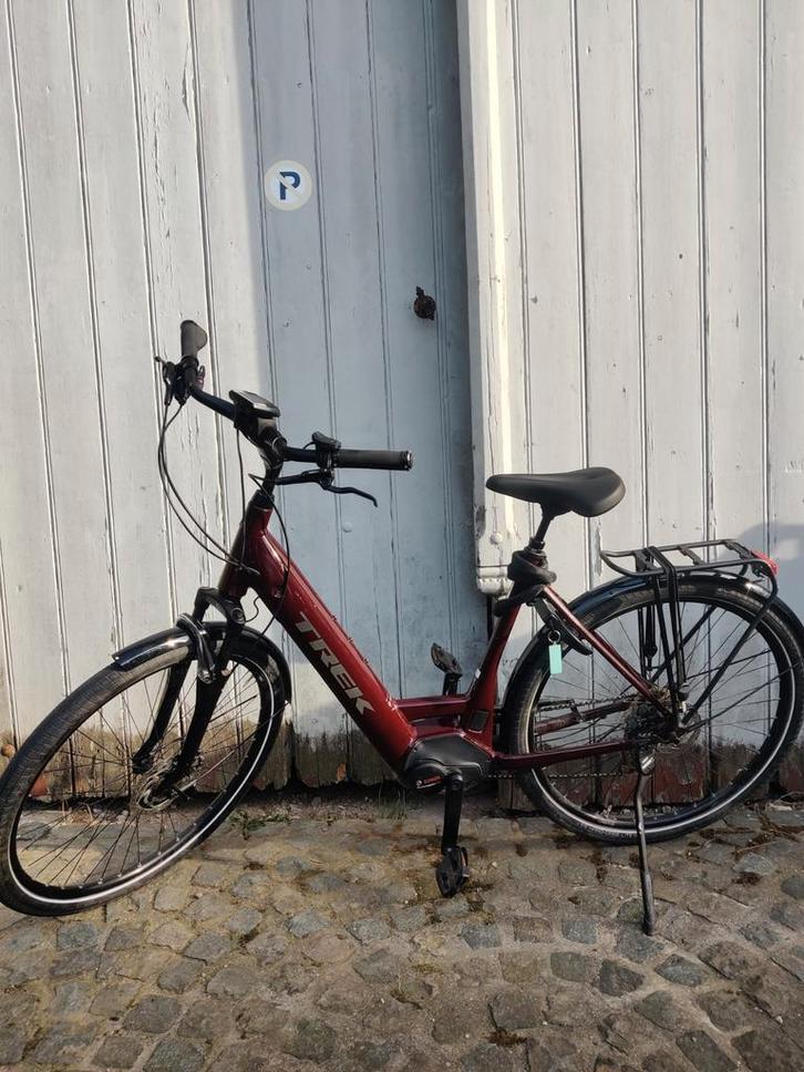 Elektrische Fiets Trek Verve 4, Fietsen en Brommers, Elektrische fietsen, Zo goed als nieuw, 50 km per accu of meer, Ophalen