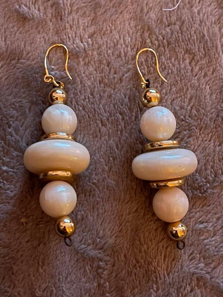 Zeer mooie grote oorbellen, Handtassen en Accessoires, Oorbellen, Nieuw, Ophalen of Verzenden