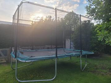 DOMYOS RECHTHOEKIGE TRAMPOLINE 520 MET VEILIGHEIDSNET beschikbaar voor biedingen