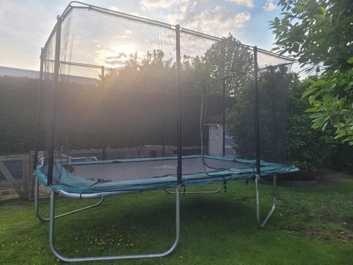 DOMYOS RECHTHOEKIGE TRAMPOLINE 520 MET VEILIGHEIDSNET, Kinderen en Baby's, Speelgoed | Buiten | Trampolines, Zo goed als nieuw