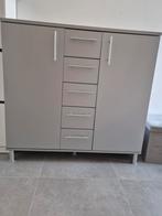 Grijze kast, Ophalen, 100 tot 150 cm, 100 tot 150 cm, Zo goed als nieuw