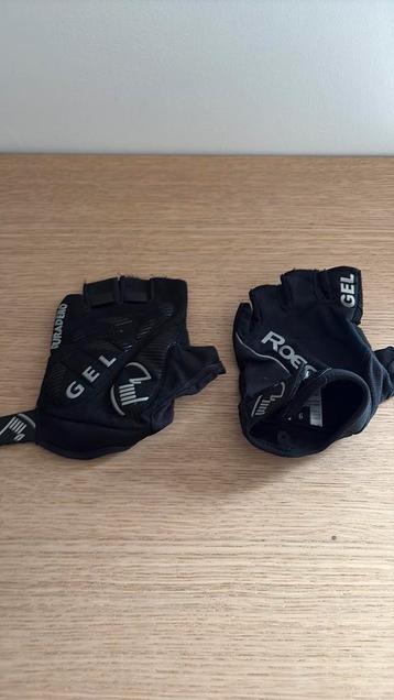 Handschoenen wielrennen beschikbaar voor biedingen