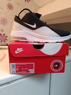 Vend Nike air Max motion 2 taille 41 comme neuf porte 2x, Ophalen of Verzenden, Zo goed als nieuw