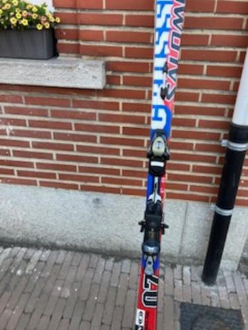 ski's carvers Salomon 170 cm beschikbaar voor biedingen