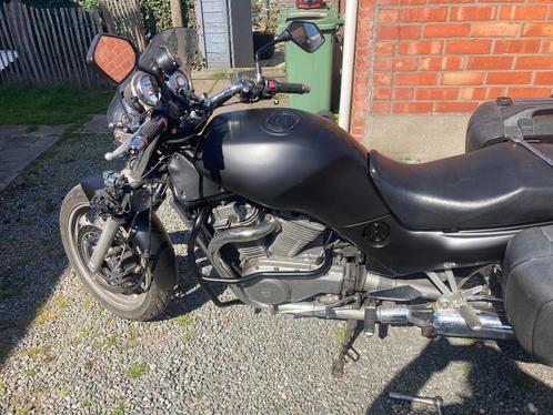 Motoren, Motoren, Motoren | Suzuki, Particulier, Naked bike, meer dan 35 kW, 2 cilinders, Ophalen