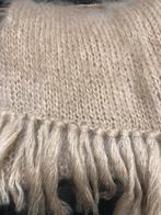 Belle écharpe en mohair auto-tricotée. Nouveau!, Enlèvement ou Envoi, Écharpe, Neuf