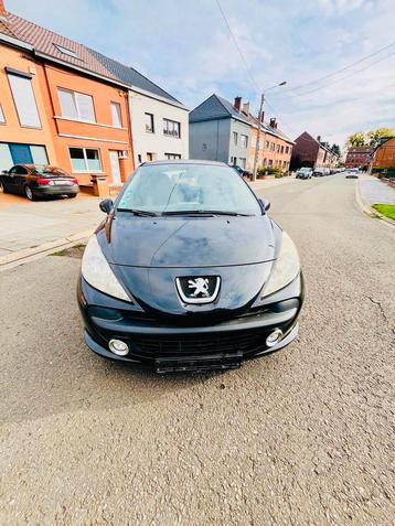 Peugeot 207 urban move 108.000 km 1,4 essence 