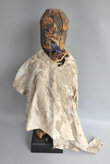 Groot fetish beschermingsbeeld, FON Boccio, Benin, ca 1970 beschikbaar voor biedingen