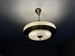 hanglamp jaren 1970, Ophalen