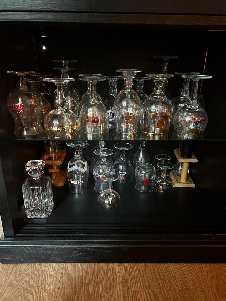Bierglazen 30stuks, Verzamelen, Glas en Drinkglazen, Zo goed als nieuw, Ophalen