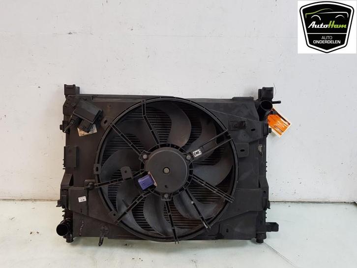 RADIATEUR COMPLET Renault Captur (2R) (01-2013/-), Autos : Pièces & Accessoires, Climatisation & Chauffage, Renault, Utilisé