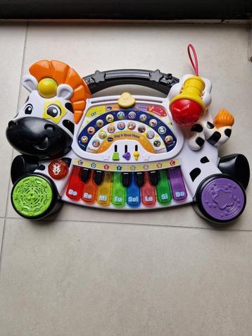 Vtech zing en speel piano beschikbaar voor biedingen