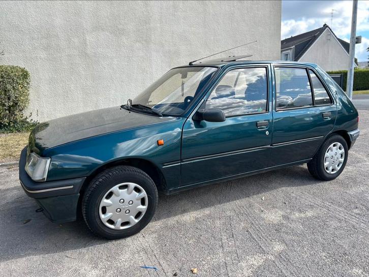 PEUGEOT 205 1.7 Diesel 1995/Propre/FR, Auto's, Peugeot, Particulier, Elektrische ramen, Diesel, 5 deurs, Handgeschakeld, Ophalen