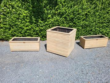 Plantenbakken Puur Teak beschikbaar voor biedingen
