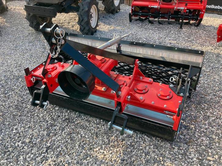 NIEUWE rotoreg voor minitractor met niveleerplaat, Tuin en Terras, Gras en Kunstgras, Ophalen