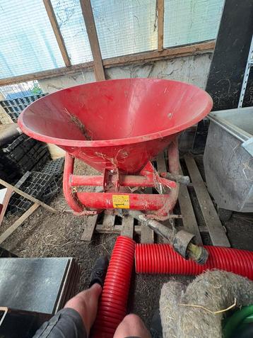meststofstrooier tuintractor, Zakelijke goederen, Ophalen, Overige, Gewasbescherming en Bemesting
