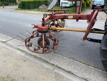 Pz strela hs 360 hooikeerder rugger beschikbaar voor biedingen