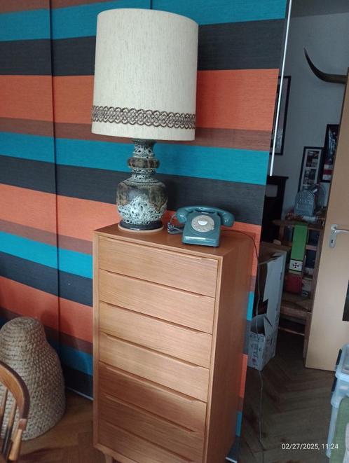 Vintage eikenhouten retro dressoir in vintage stijl, Huis en Inrichting, Kasten | Ladekasten, Zo goed als nieuw, 100 tot 150 cm