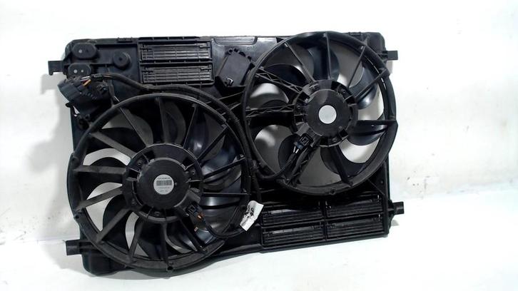 KOELVENTILATORMOTOR Ford Focus 3 Wagon (01-2010/05-2018), Auto-onderdelen, Airco en Verwarming, Ford, Gebruikt