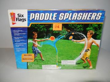 SIXFLAGS PADDLE SPLASHERS  beschikbaar voor biedingen